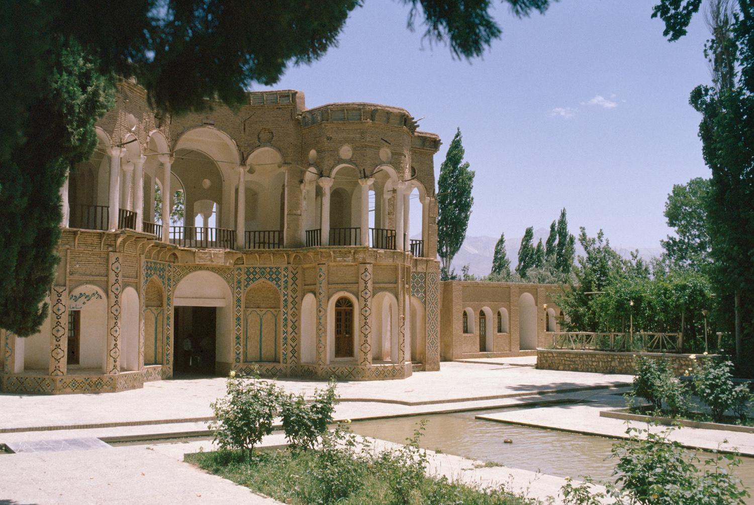 Shazdeh Garden MIT Libraries