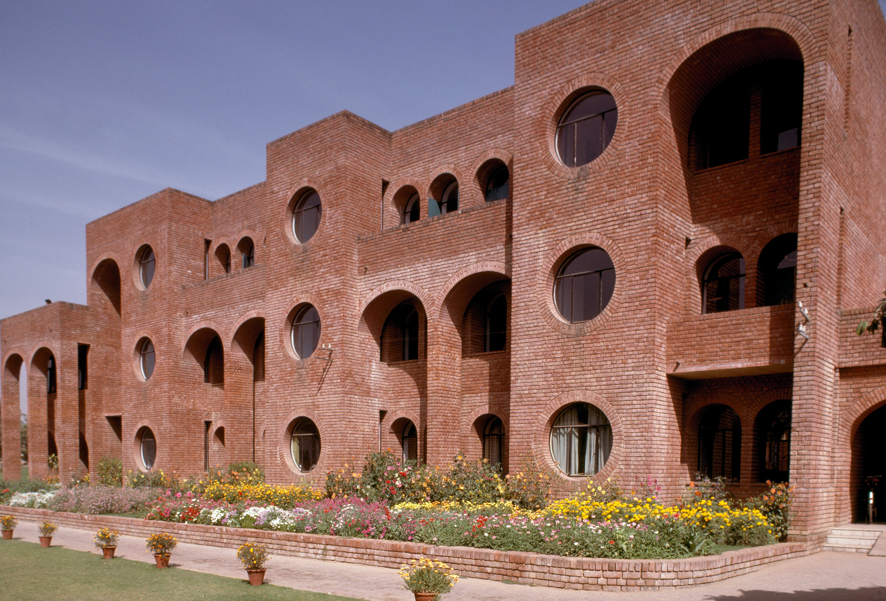 Modern School, Vasant Vihar : MIT Libraries