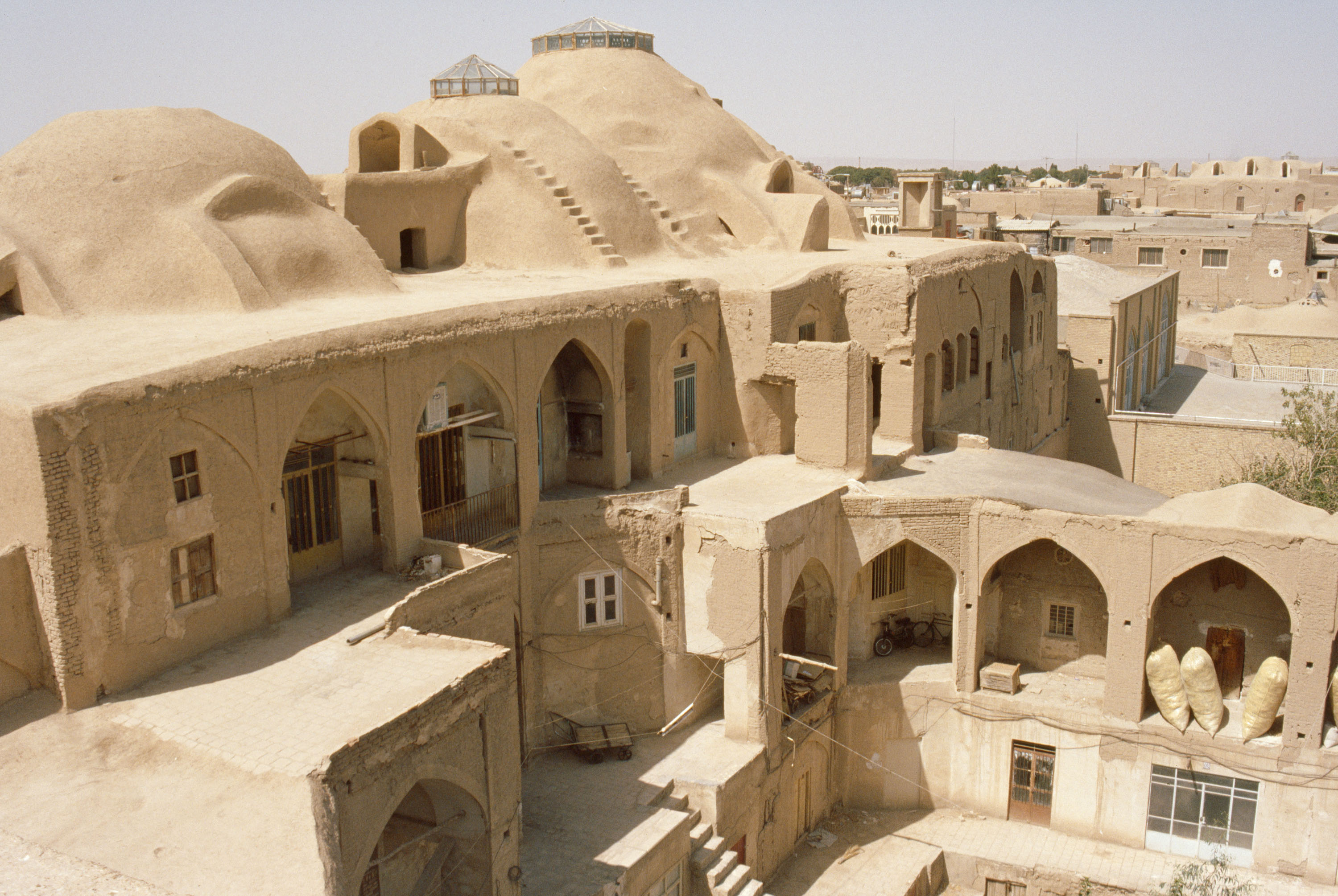 Kashan Bazaar : MIT Libraries